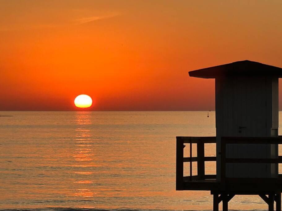 Carihuela Paradise Beach Torremolinos Bagian luar foto